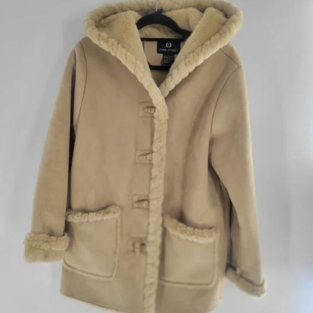 FUDA FAUX FUR COAT Light BROWN‎ Size M